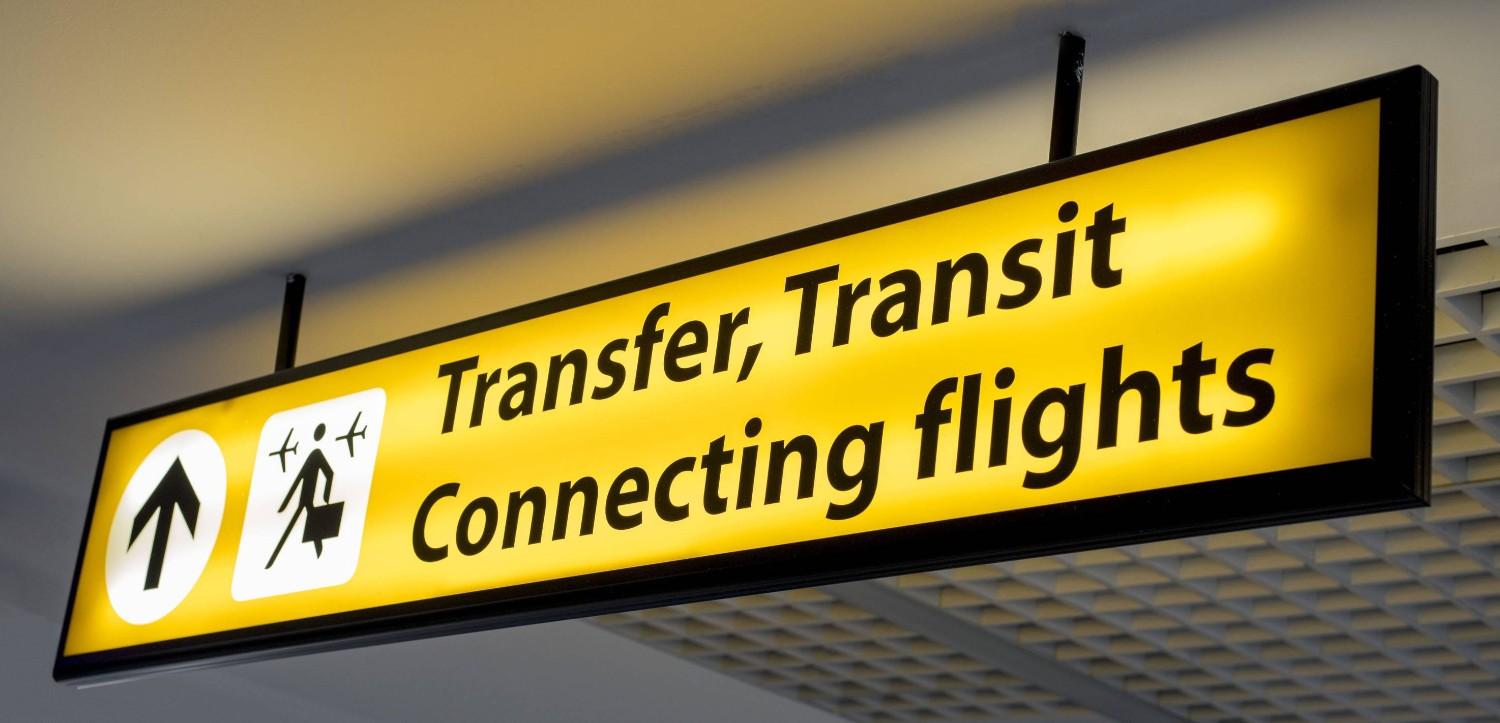 Panneau d'information pour les transferts et transit